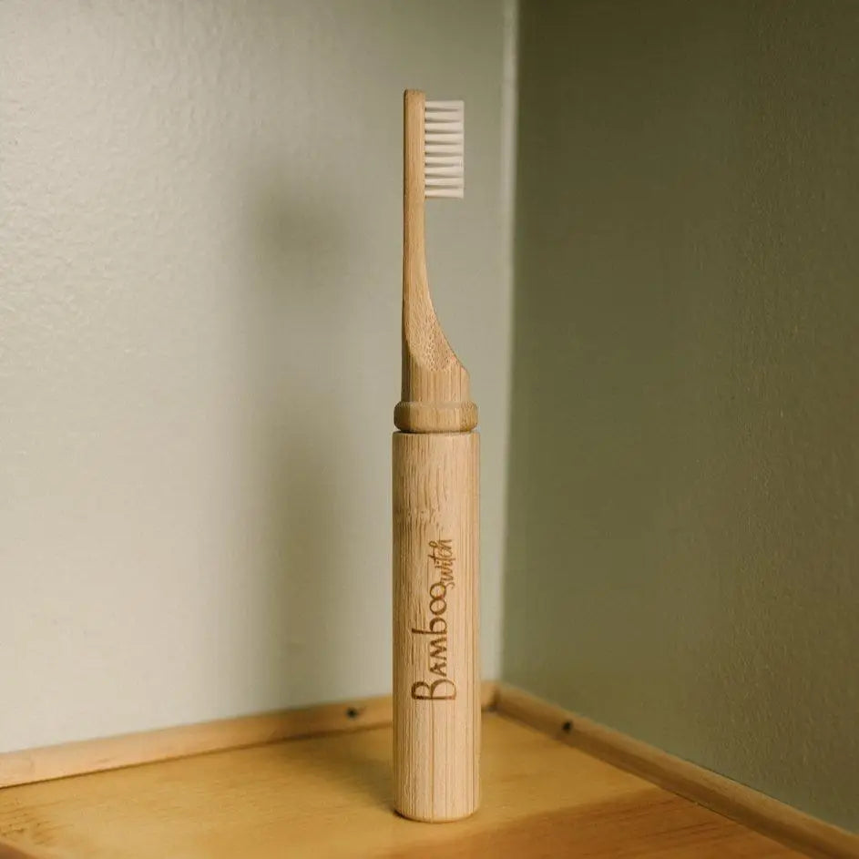 All-in-One Bamboo Travel Toothbrush - White bristles