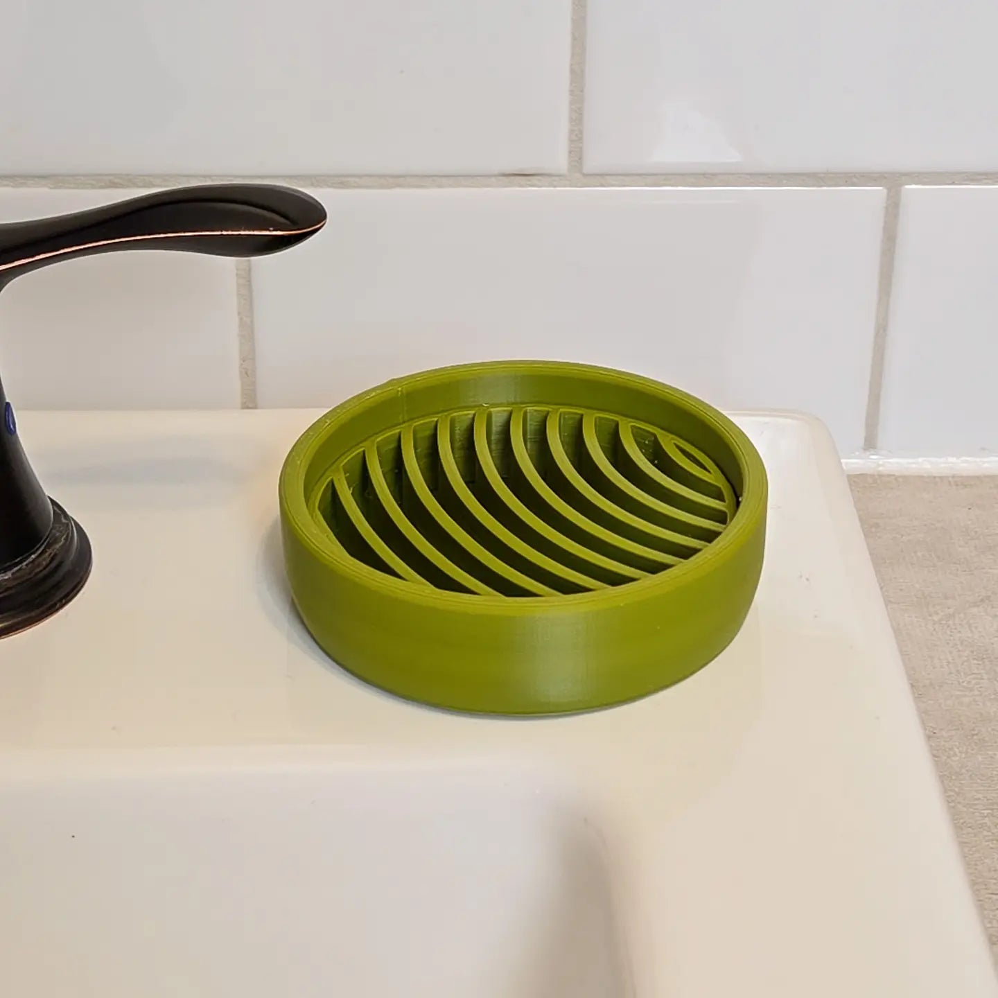 Recycled Bathroom Soap Dish Round
