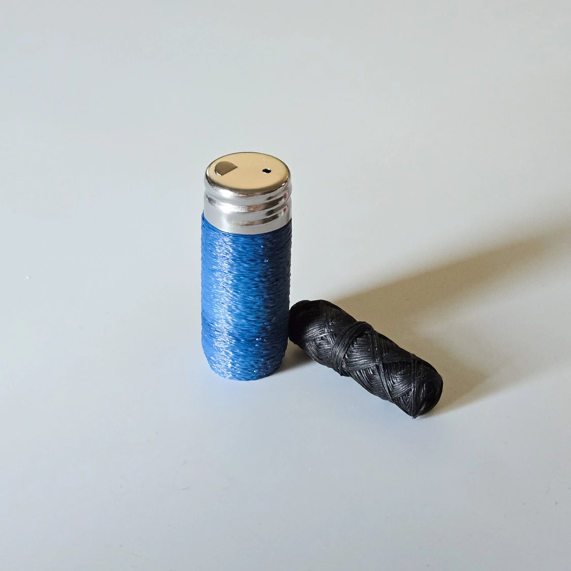 Refillable Floss Canister