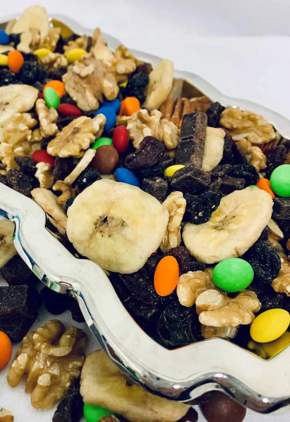 Banana Split Snack Mix